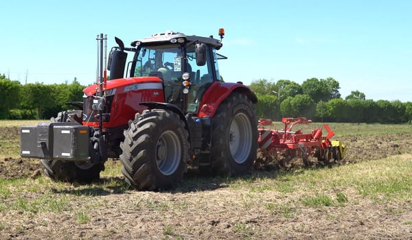 In which cases do my tractor tyres have the greatest effect on consumption