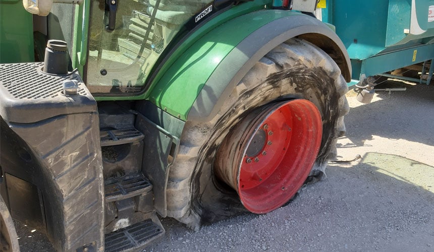Puncture on a loaded tractor
