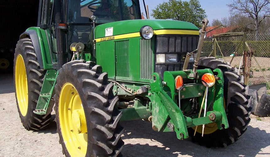 Firestone’s Performer 95 narrow tyre with a steel belt