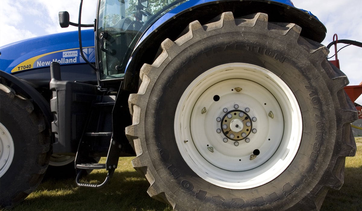6 important things to know about your tractor tyres