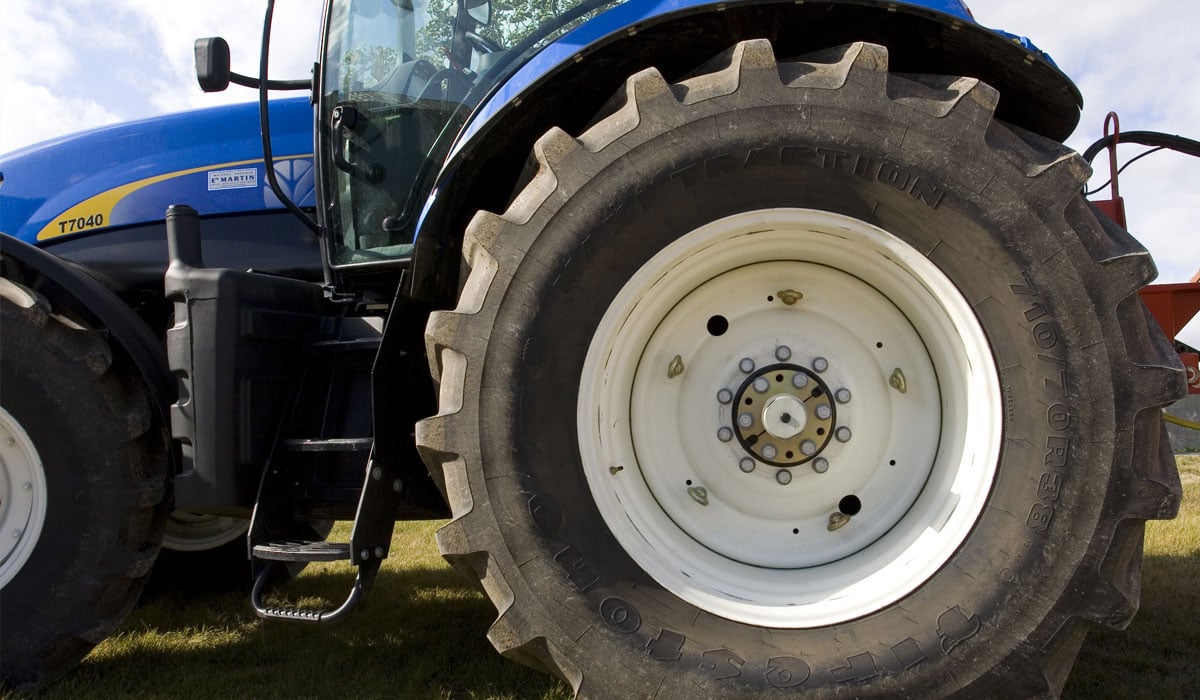 6 important things to know about your tractor tyres