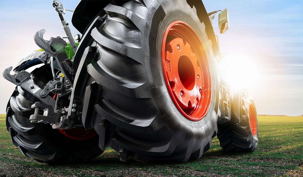 A sturdy, durable casing for a quality agricultural tyre